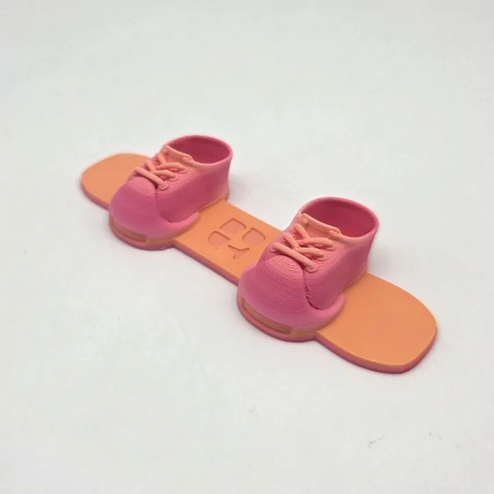 Сноуборд для кукол (Лабубу 17см) цв.оранжево-розовый (07) 11,5*4см 281 для кукол