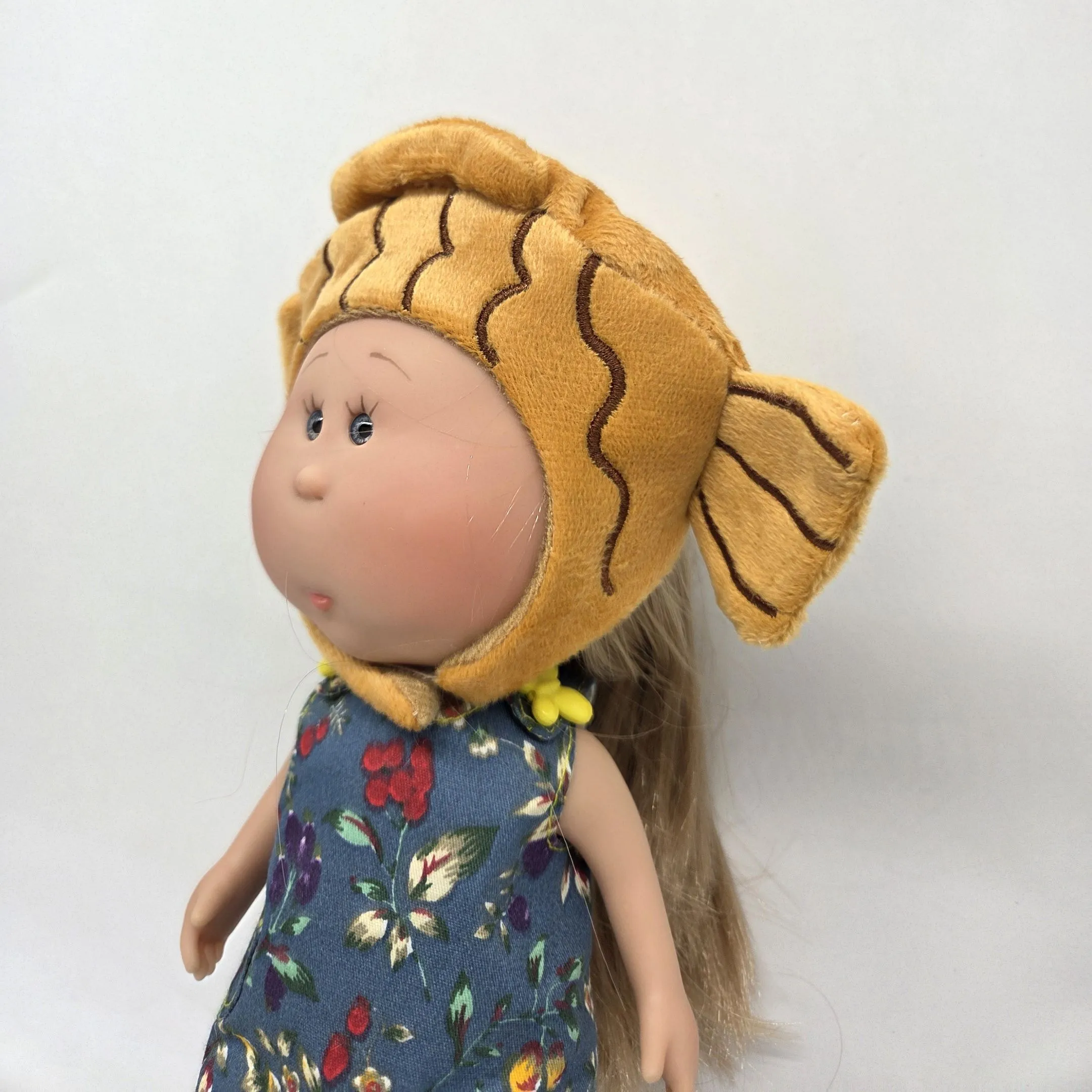 Шапочка плюшевая для кукол Рыбка обхват 23см 278-04 для кукол | 1