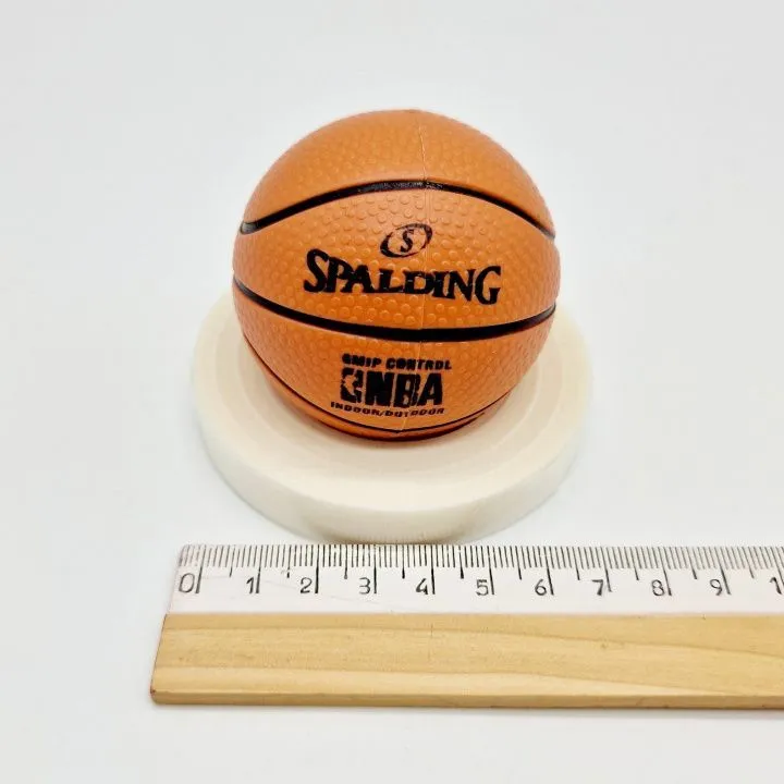 Баскетбольный мяч для кукол диаметр 7 см М-01 для кукол