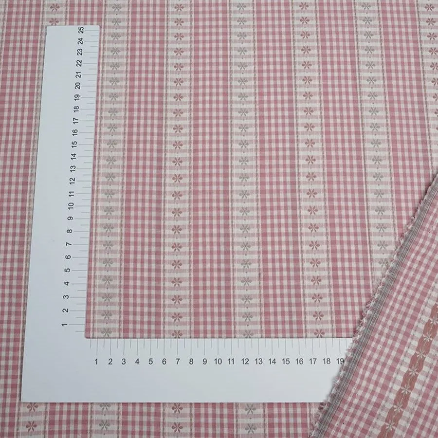 Варёный (стираный) хлопок Клетка-цветочки цв.тёмная роза 50*50см 27551 для кукол | 2