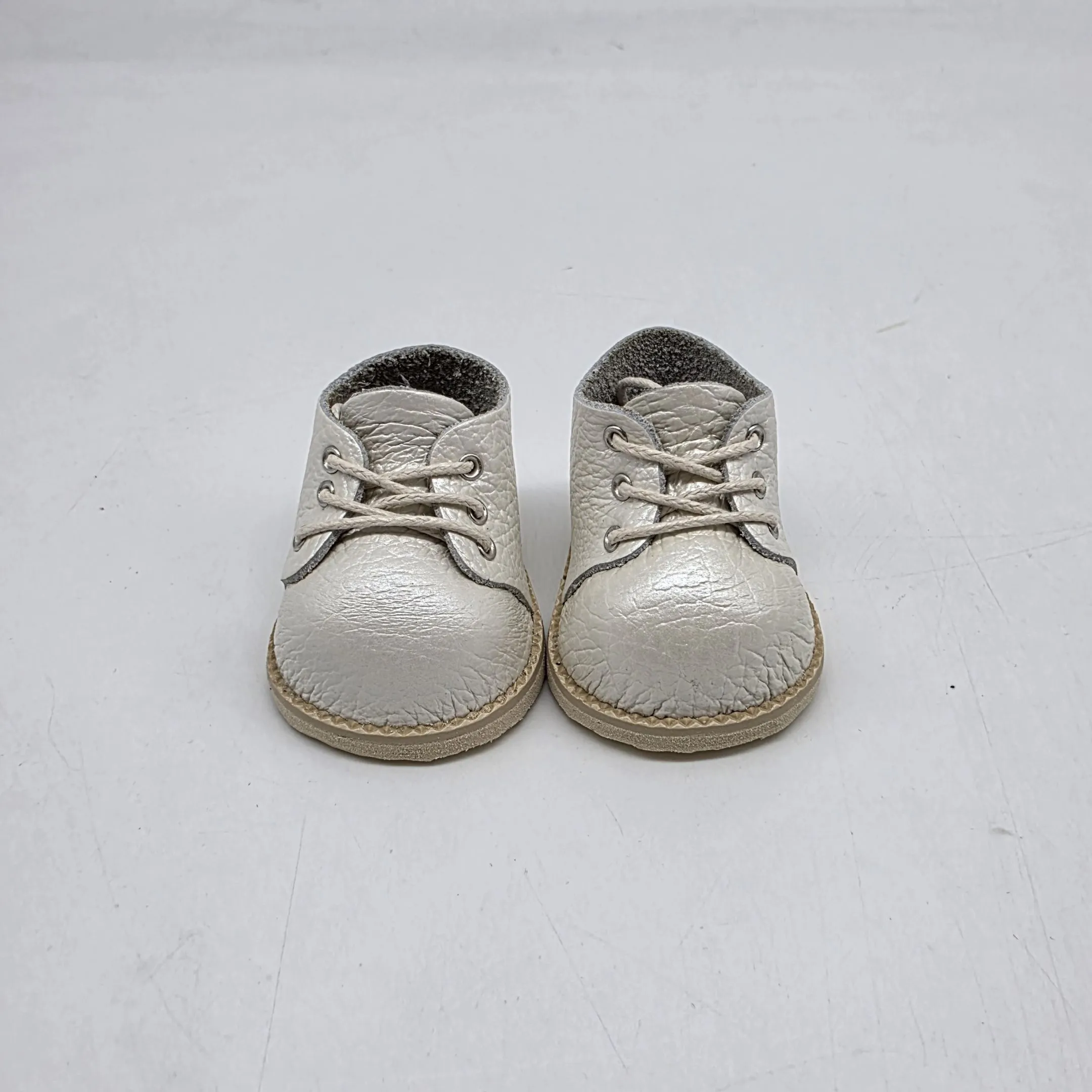 Ботиночки Б-133 натур.кожа цв.белый перламутр (37) 5,5см для кукол | 4