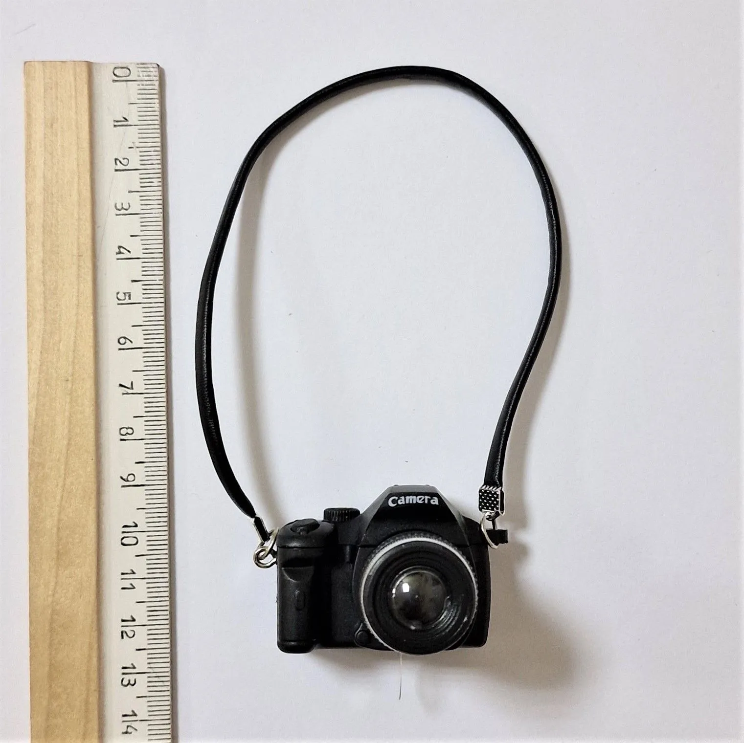 Фотоаппарат на ремешке цв.черный 4*3*2,5см Ф-03 для кукол | 1