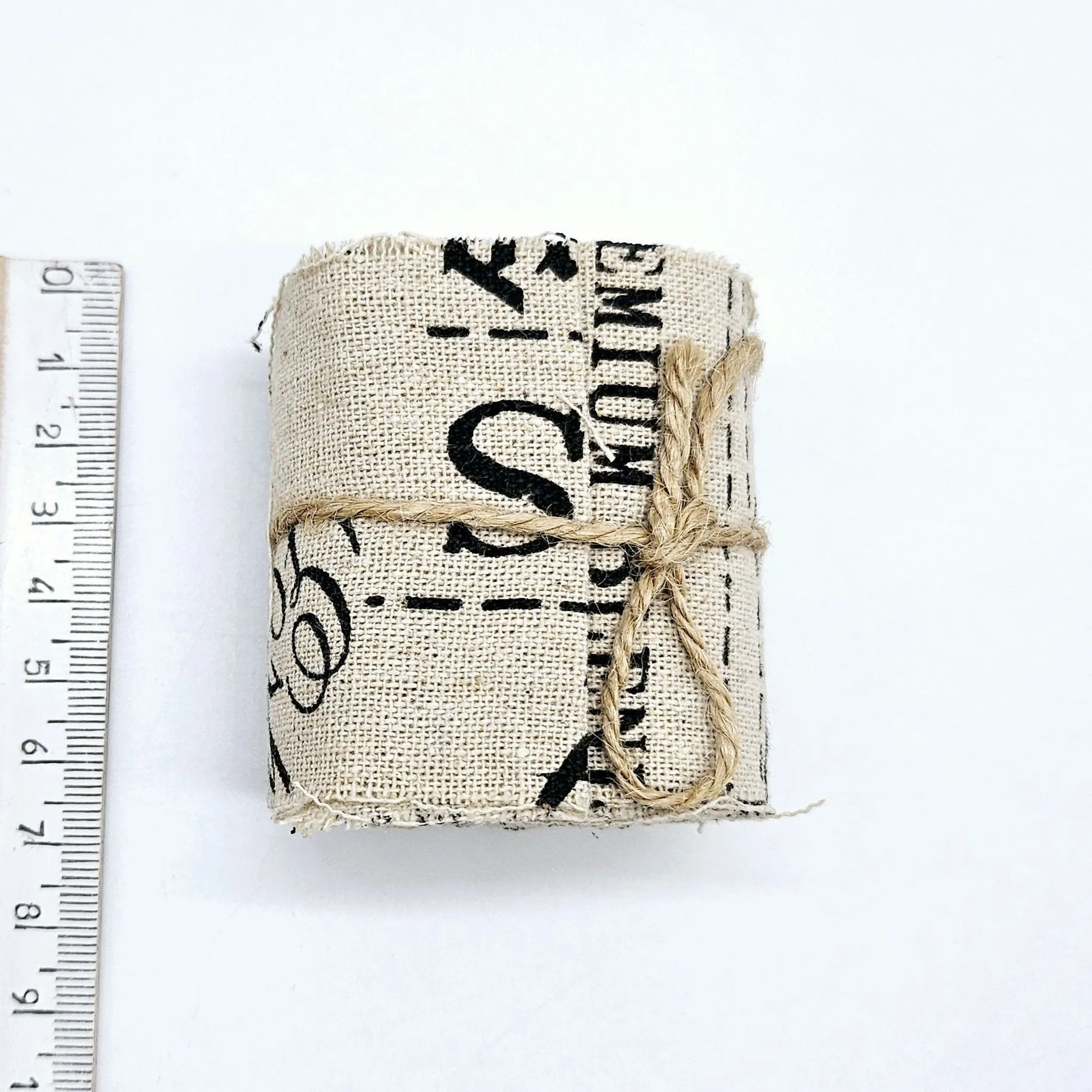 Тесьма холщовая 6см Буквы дл.3м 265-08 для кукол | 2