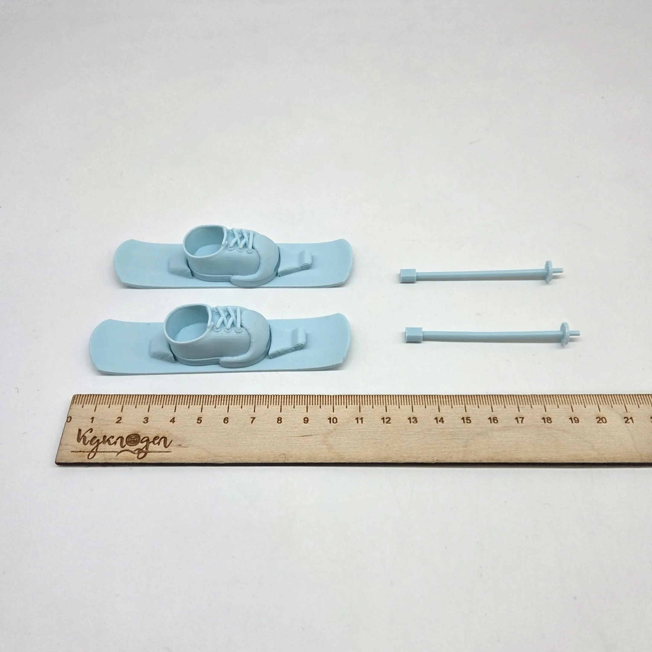 Лыжи с палками и ботинками для кукол (Лабубу 17см) цв.голубой (04) 282 для кукол | 1