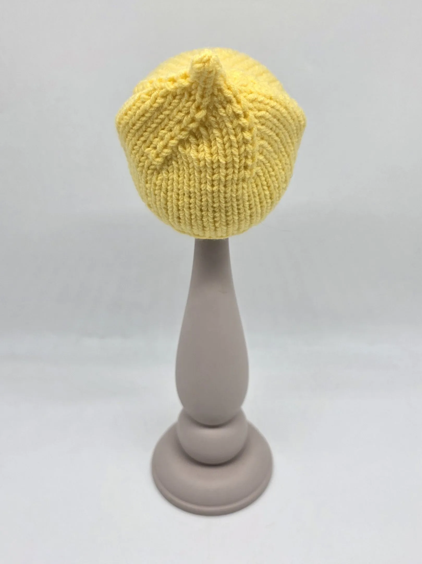 Шапочка-редиска ША-55 цв.лимон (01), обхват 27см для кукол | 1