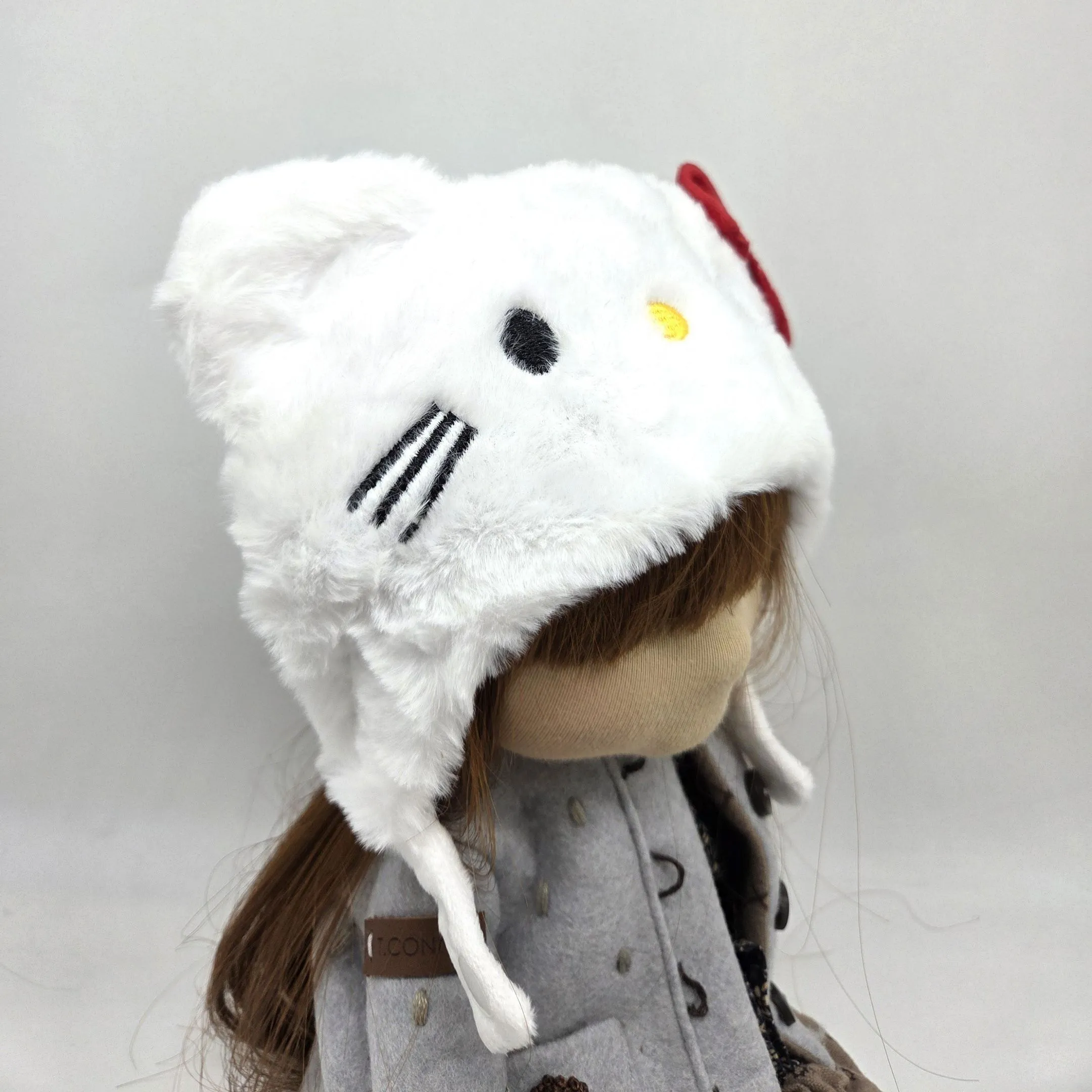 Шапочка плюшевая для кукол Китти обхват 32см 280-01 для кукол | 1