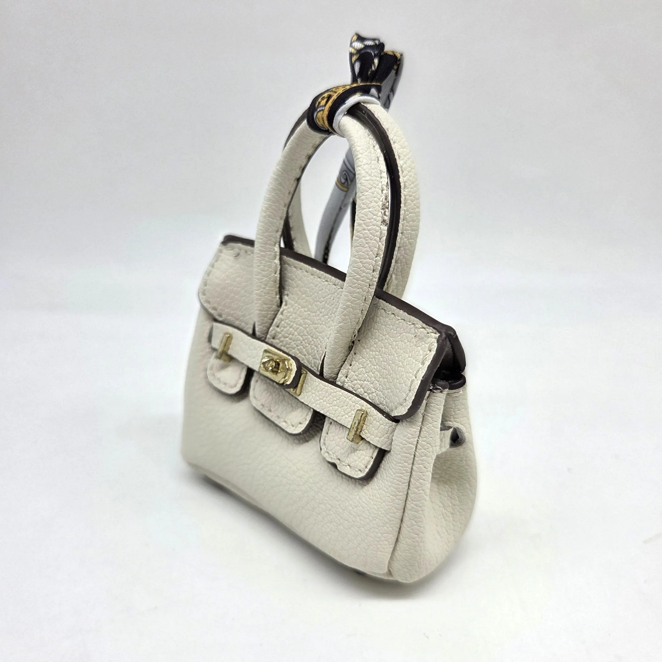 Сумка 7*7,5*3см цв.кремовый (07) С-156 для кукол | 2