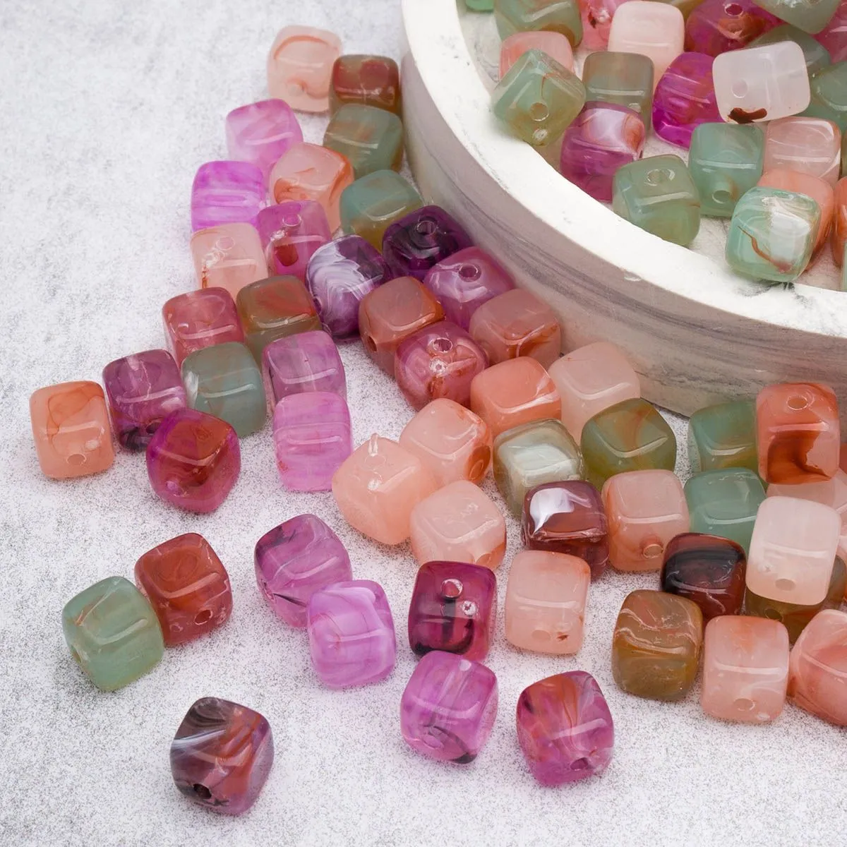 Бусины пластиковые прозрачные, куб 6,5*6,6мм, 50гр. цв.00007 кварцевый микс 7748713 для кукол | 6