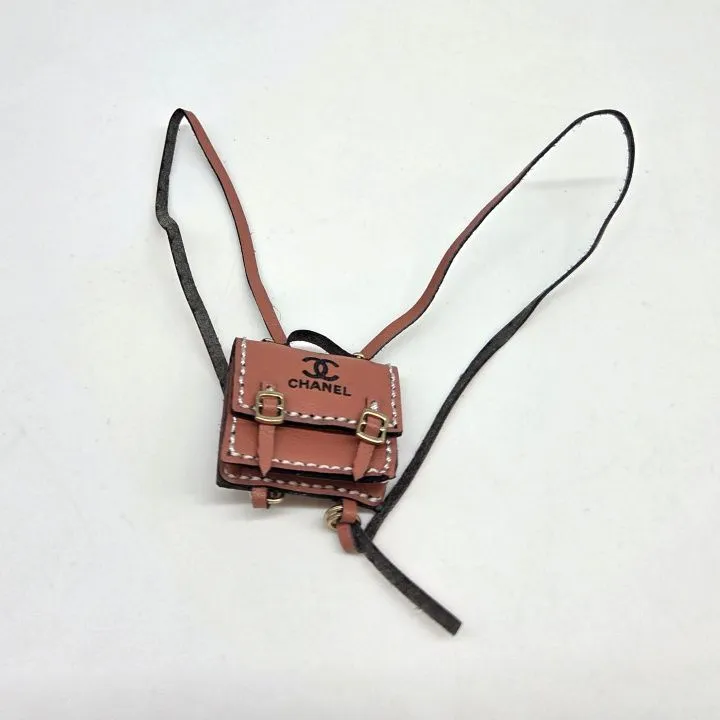 Сумка-рюкзак СН 3*2,8*1,1см цв.коралловый (03) С-157 для кукол