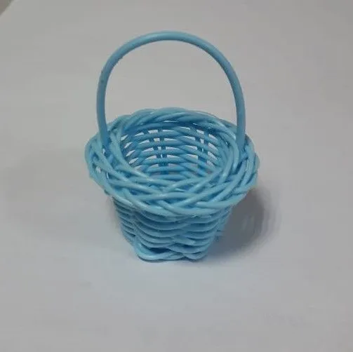 Корзиночка для кукол 4,5*4,5*6см цв.голубой 4022576 для кукол