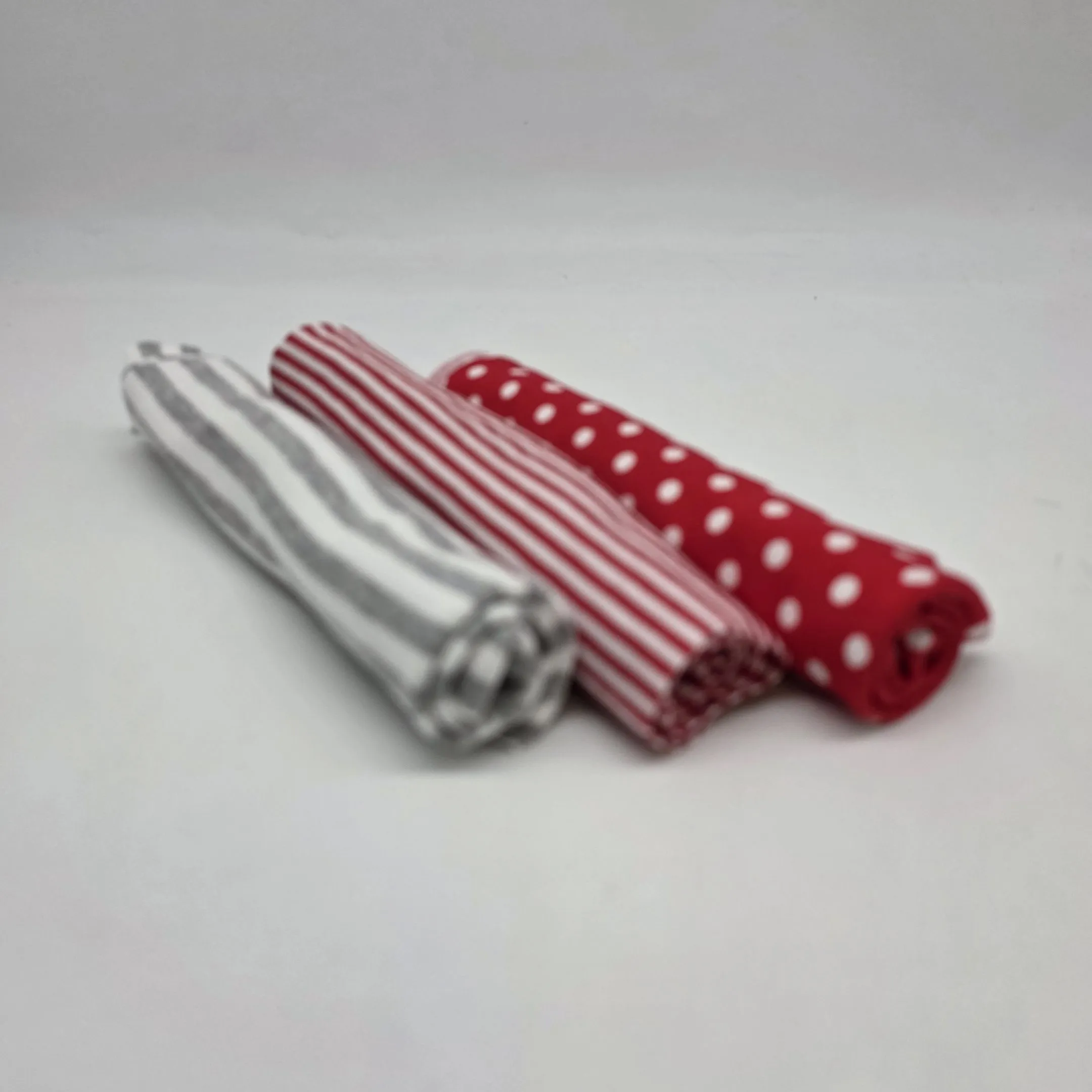 Набор Трикотаж Полоска/Горох (3 шт.) цв.красный/серый 30*40см 28086 для кукол | 4