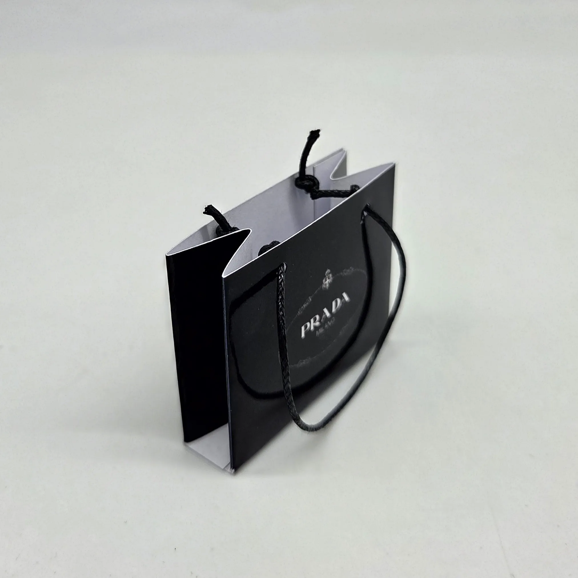 Миниатюрный пакет с логотипом PR цв.черный для кукол | 1