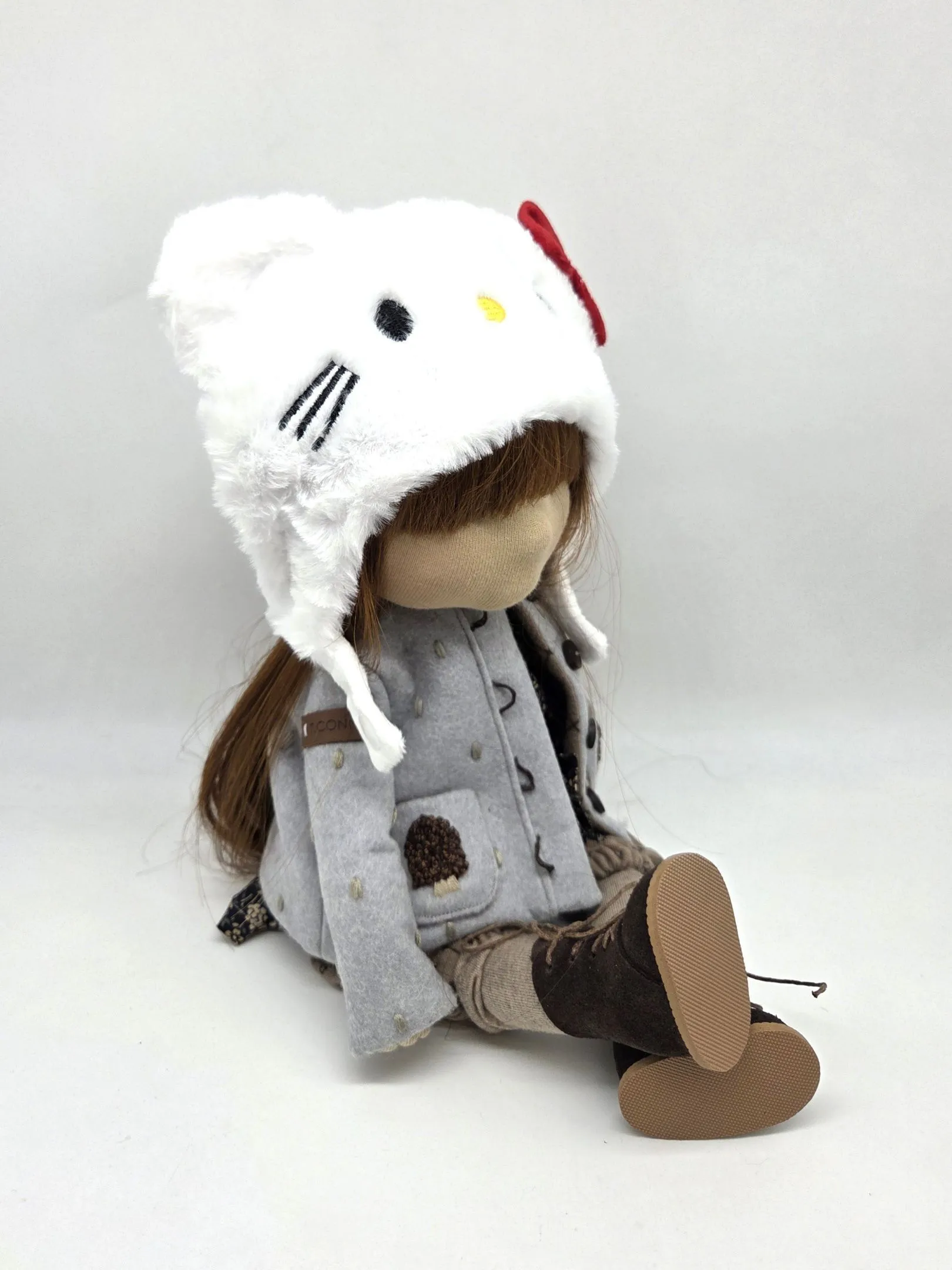 Шапочка плюшевая для кукол Китти обхват 32см 280-01 для кукол | 2