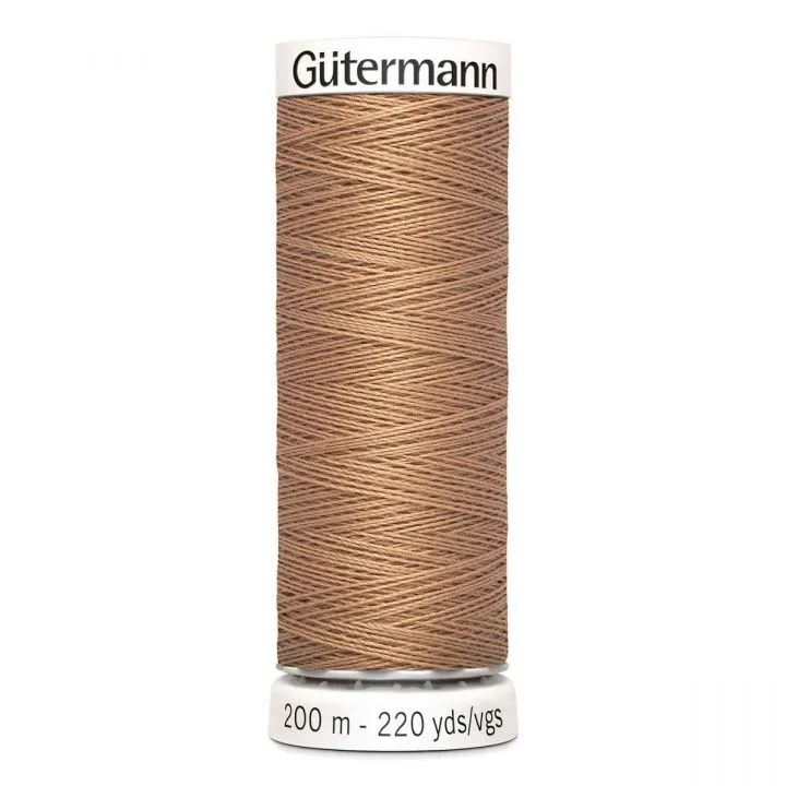 Нить Guetermann Sew-all 100%п/э цв.св.бежево-розовый (179) 200м 748277 для кукол