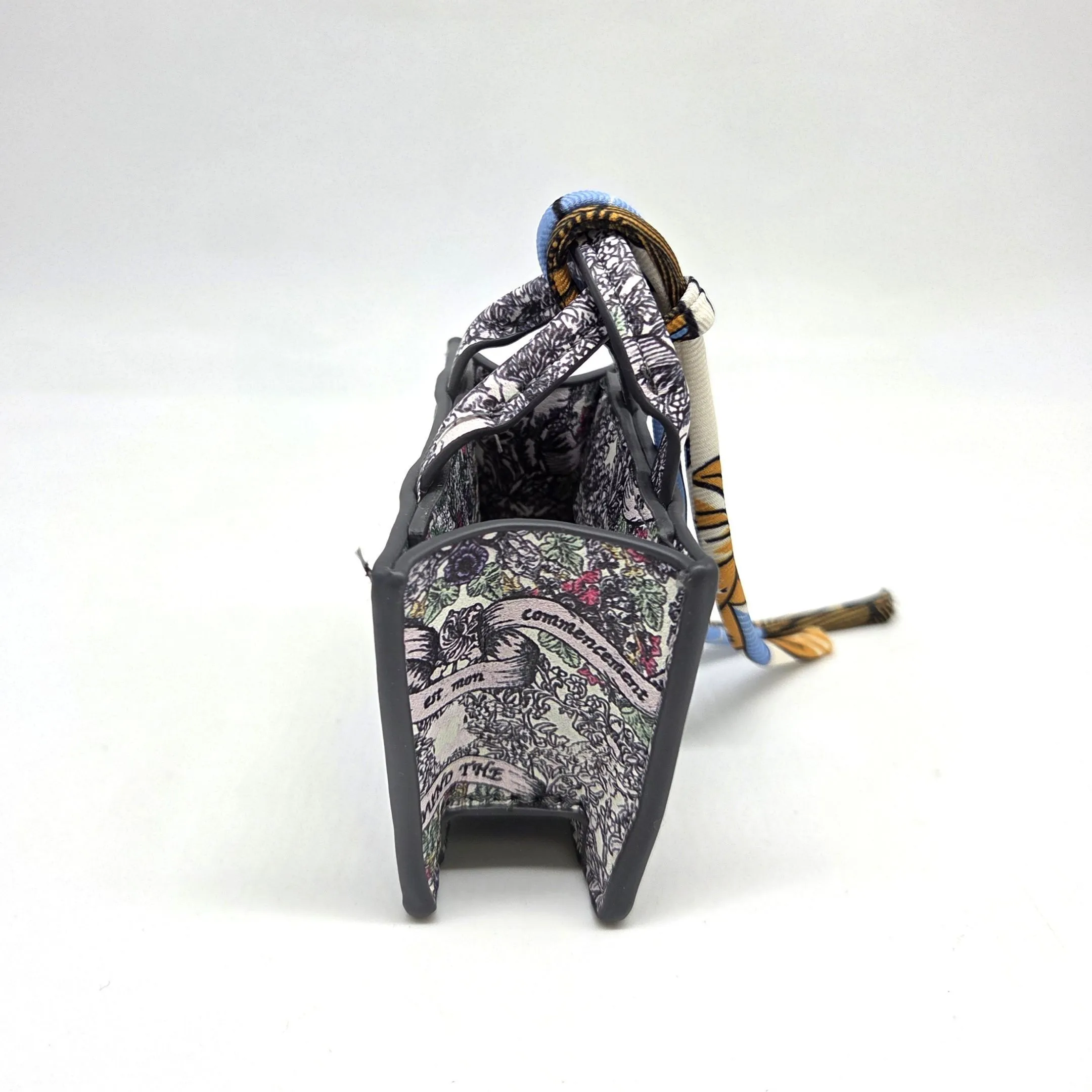 Сумка CD 7,7*6*4см цв.серый (06) С-155 для кукол | 3