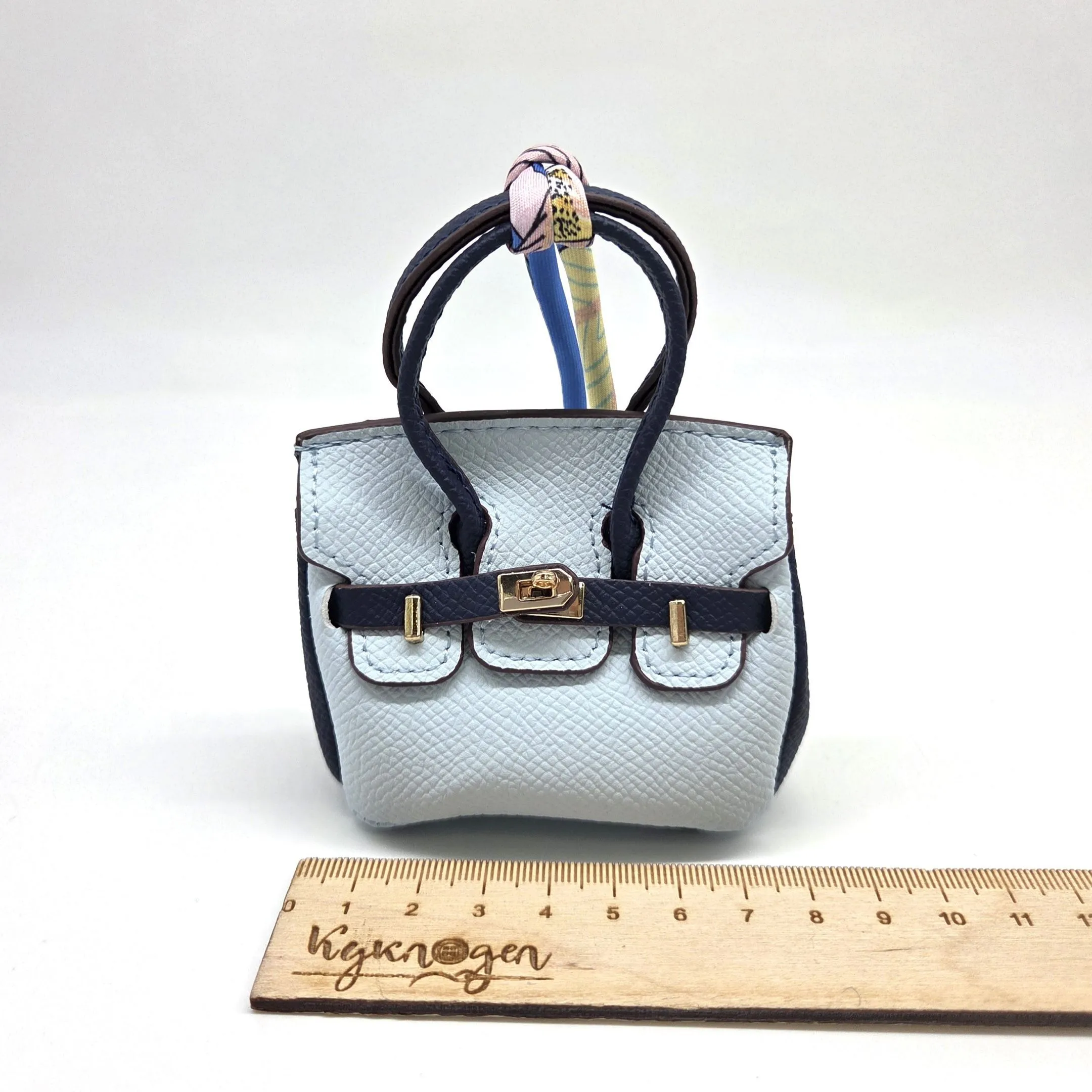 Сумка 7*7,5*3см цв.голубой/т.синий (17) С-156 для кукол | 1