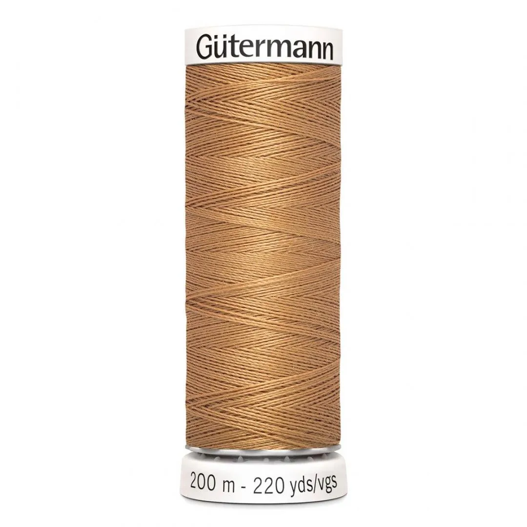 Нить Guetermann Sew-all 100%п/э цв.св.бежевая охра (307) 200м 748277 для кукол | 1
