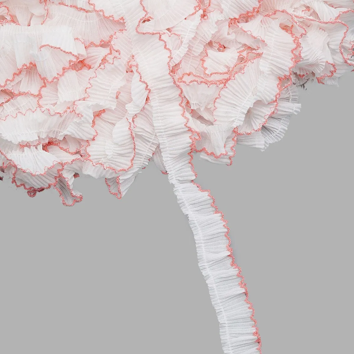 Кружево плиссированное шир.2,5см дл.1м цв.04 белый/розовый 7748767 для кукол | 3