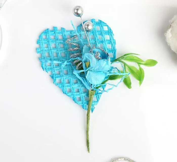 Голубая роза с сердцем 10,5 см для кукол | 1