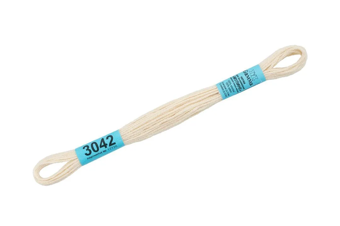 Мулине Gamma цв.№3042 серо-кремовый 100% хлопок для кукол