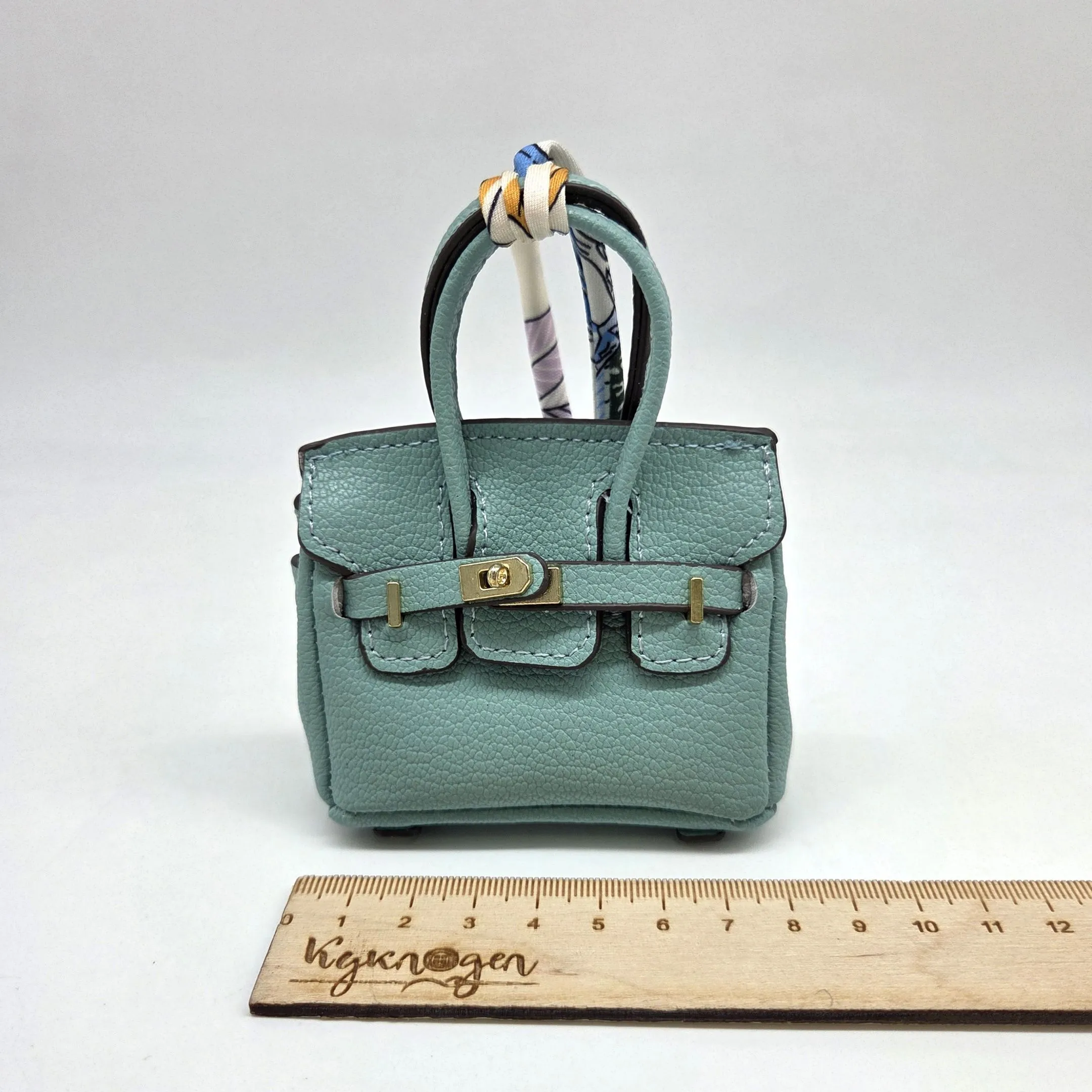 Сумка 7*7,5*3см цв.св.бирюзовый (01) С-156 для кукол | 1