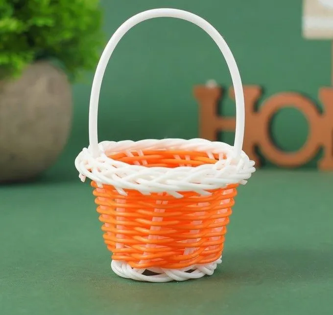Корзиночка для кукол 3,5×6×8см цв.оранжевый 4022579 для кукол