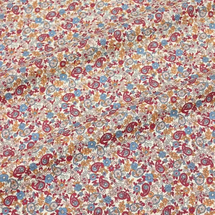 Ткань хлопковая Цветочная капель 50*50см цв.бордовый 28125 для кукол