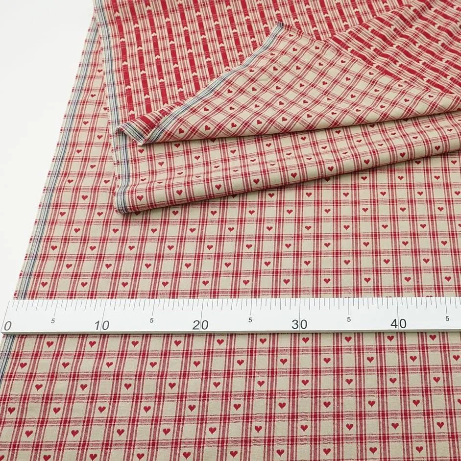 Ткань хлопковая (Пестрядь) Сердечки-клетка цв.бежевый 47*50см 27379 для кукол | 2