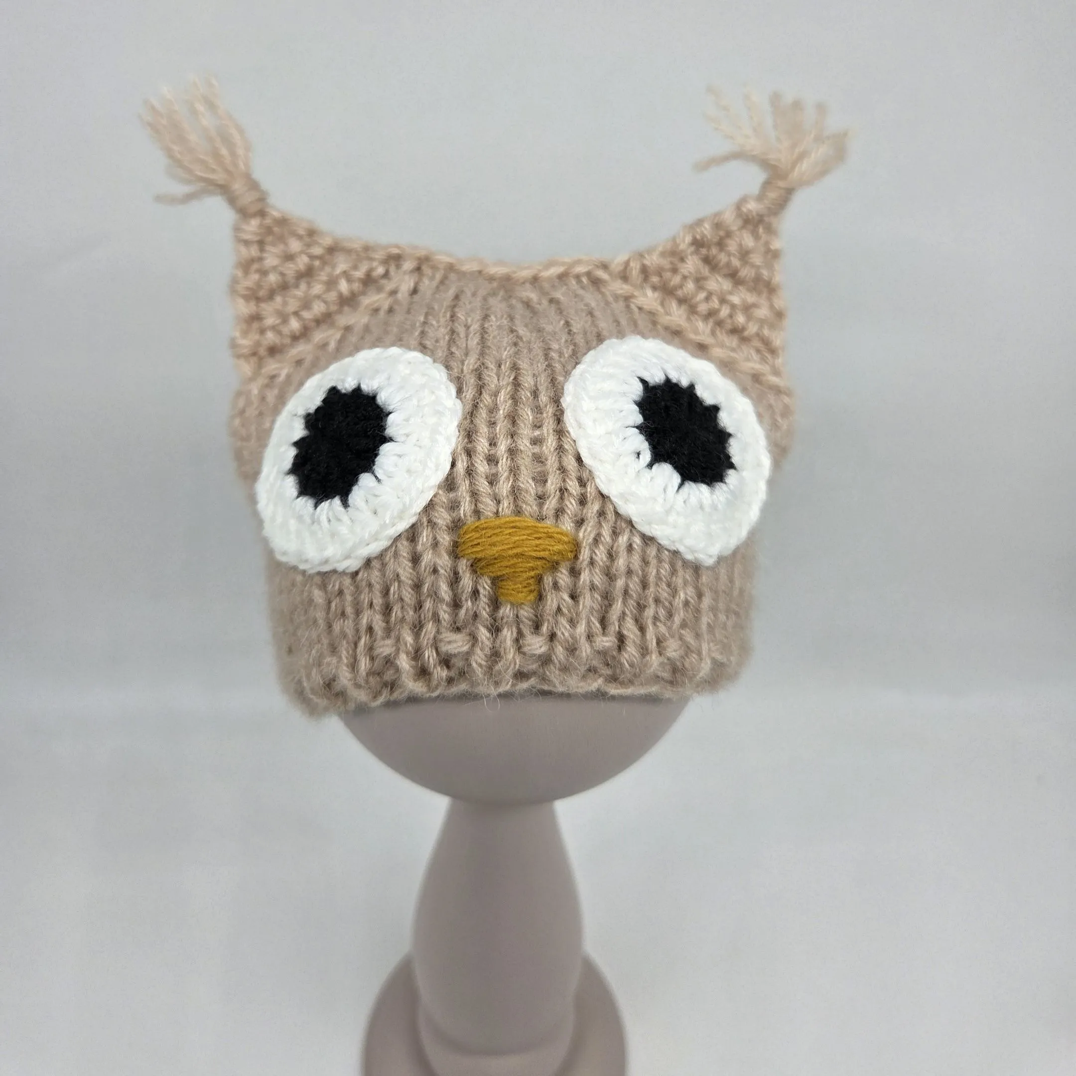 Шапочка-Сова ША-24 цв.бежевый, обхват 27см для кукол | 1