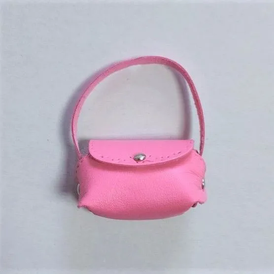 Сумочка С-53 натур.кожа цв.фуксия 4*3*2см для кукол | 1