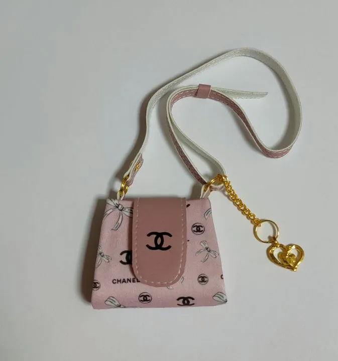 Сумочка LV С-55 ткань/искус.кожа цв.розовый 5*5,5*1,5см для кукол