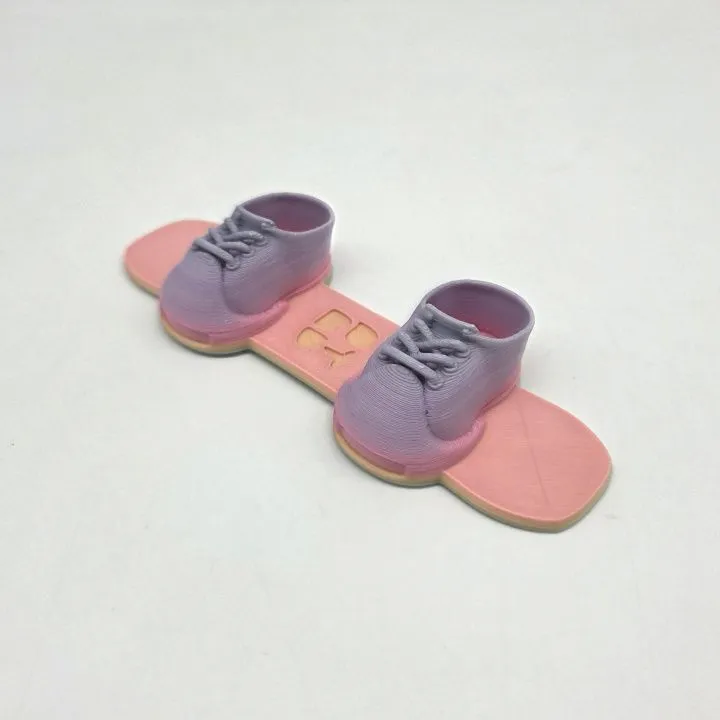 Сноуборд для кукол (Лабубу 17см) цв.розово-сиреневый (06) 11,5*4см 281 для кукол