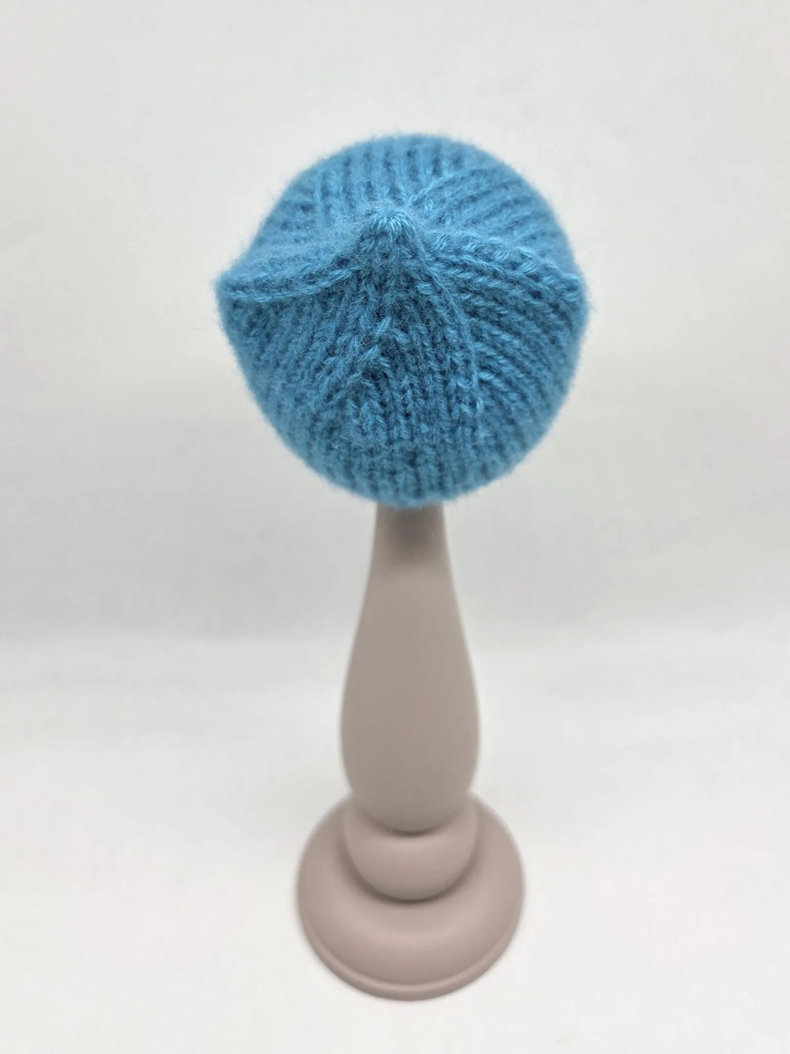 Шапочка-редиска ША-55 цв.бирюза (03), обхват 27см для кукол | 1