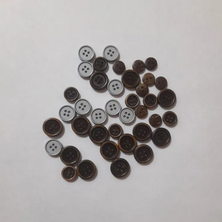 Набор пуговиц 39шт. ОСЕННИЙ ТУМАН. Школа "Ветер в гривах" Т.Коннэ" 28048 для кукол