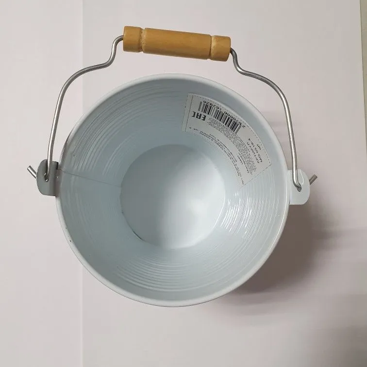 Ведро большое 10,5*10,5*8см цв.белый 0319-4 для кукол | 1