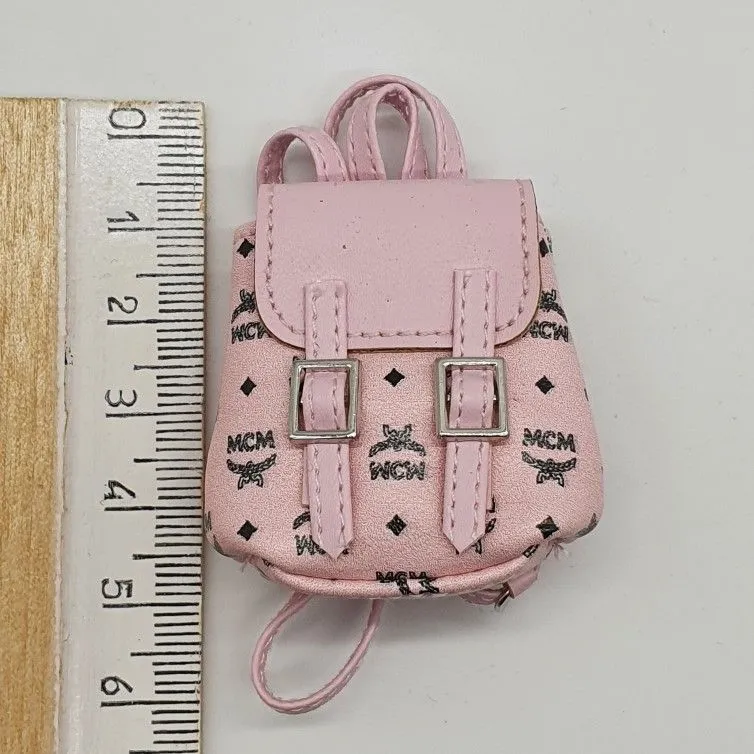 Рюкзак МСМ 4*3,5*1,5см цв.розовый Р-35 для кукол | 1