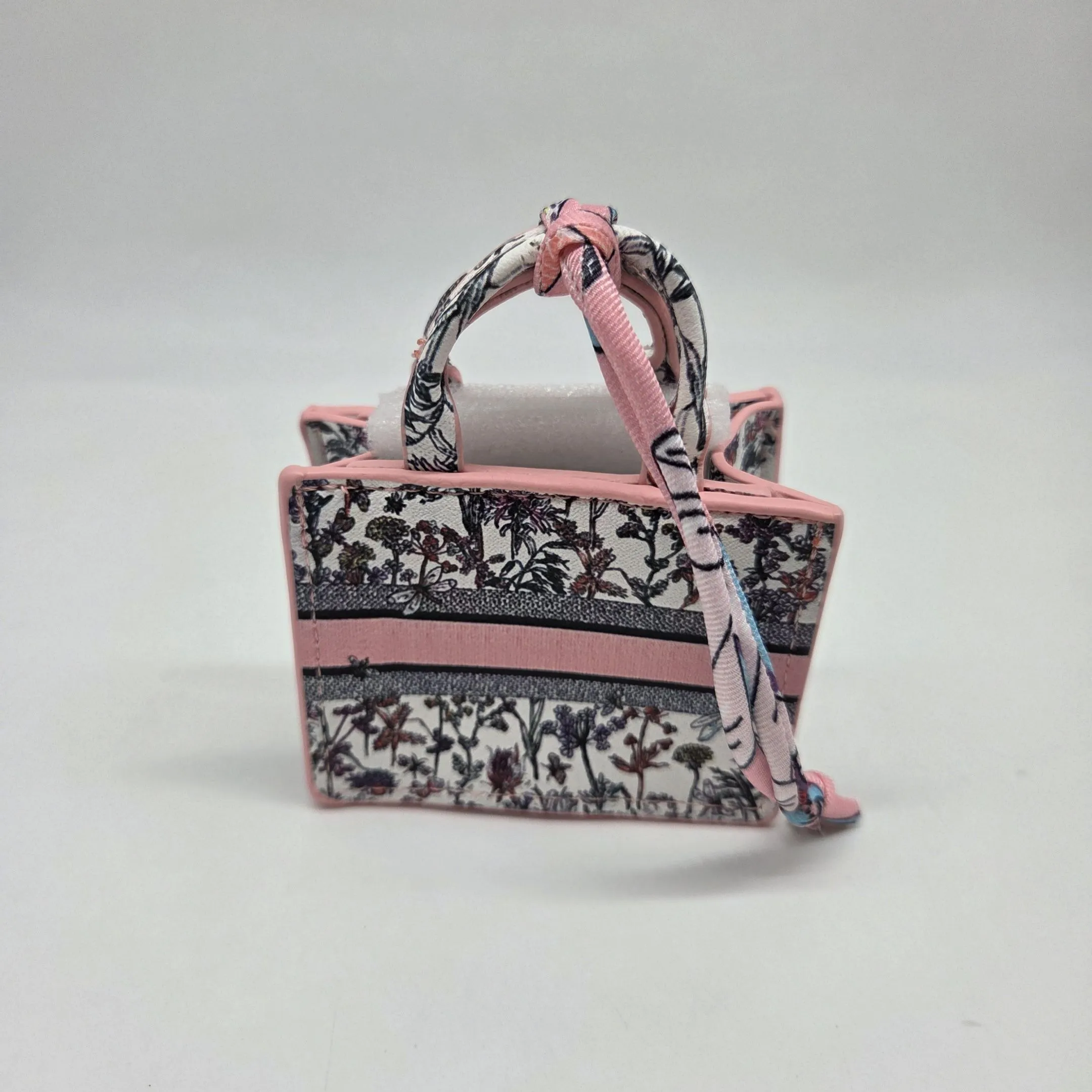 Сумка CD 7,7*6*4см цв.розовый (02) С-155 для кукол | 3