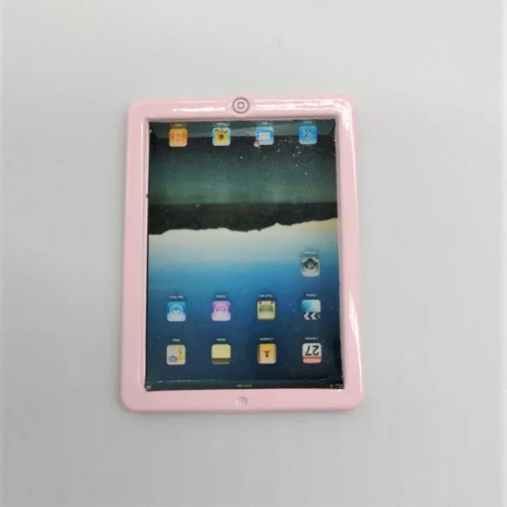 Планшет П-04 цв.св.розовый 3,8*3см для кукол