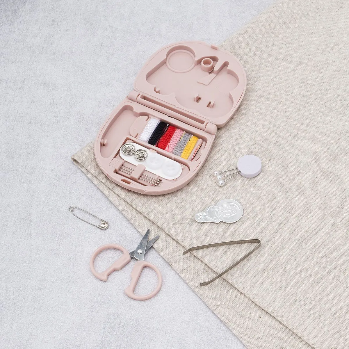 Набор для шитья швейный дорожный 6,5*6,5*1,6см цв.розовый 7748599 для кукол | 3