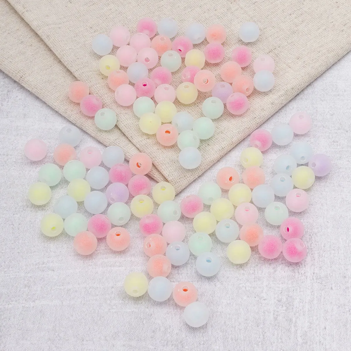 Бусины пластиковые матовые, круглые d-10мм, 50гр. цв.микс 7748411 для кукол | 4