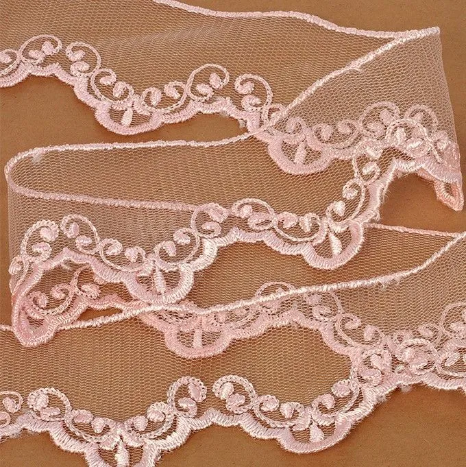 крузхево на сетке тбы2бс228к1 шир 50мм дл 1м тсв р1815 розовыы для кукол