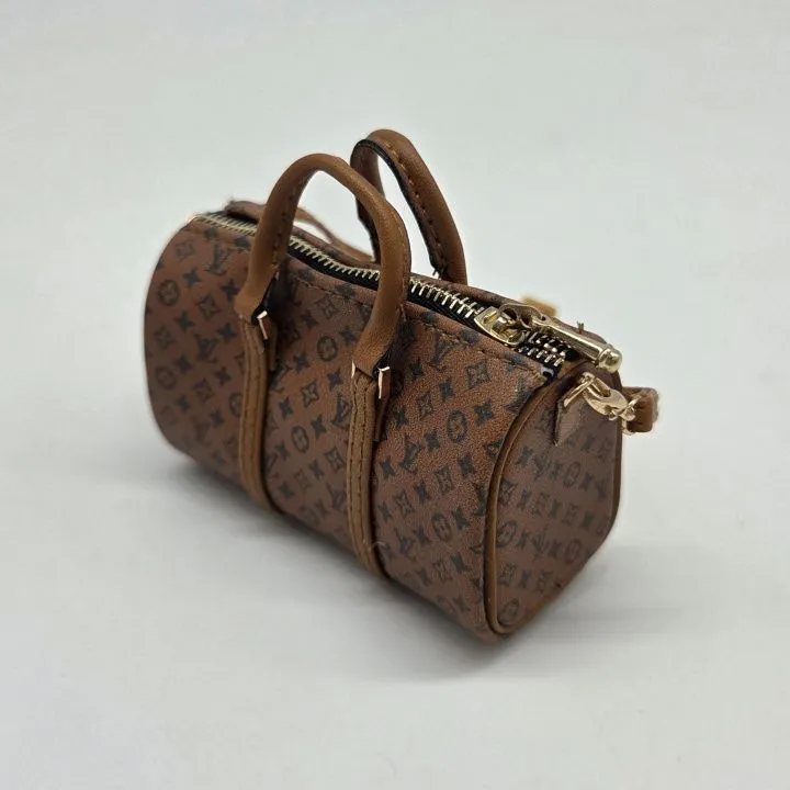 Сумка дорожная LV 6,5*3,5*2,8см цв.рыжий (02) С-148 для кукол