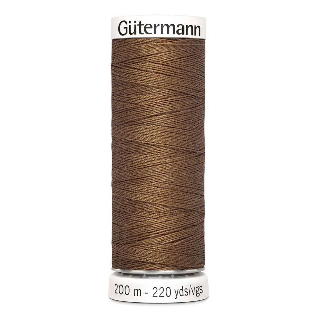 Нить Gutermann Sew-all 100%п/э цв.золотисто-коричневый (124) 200м 748277 для кукол