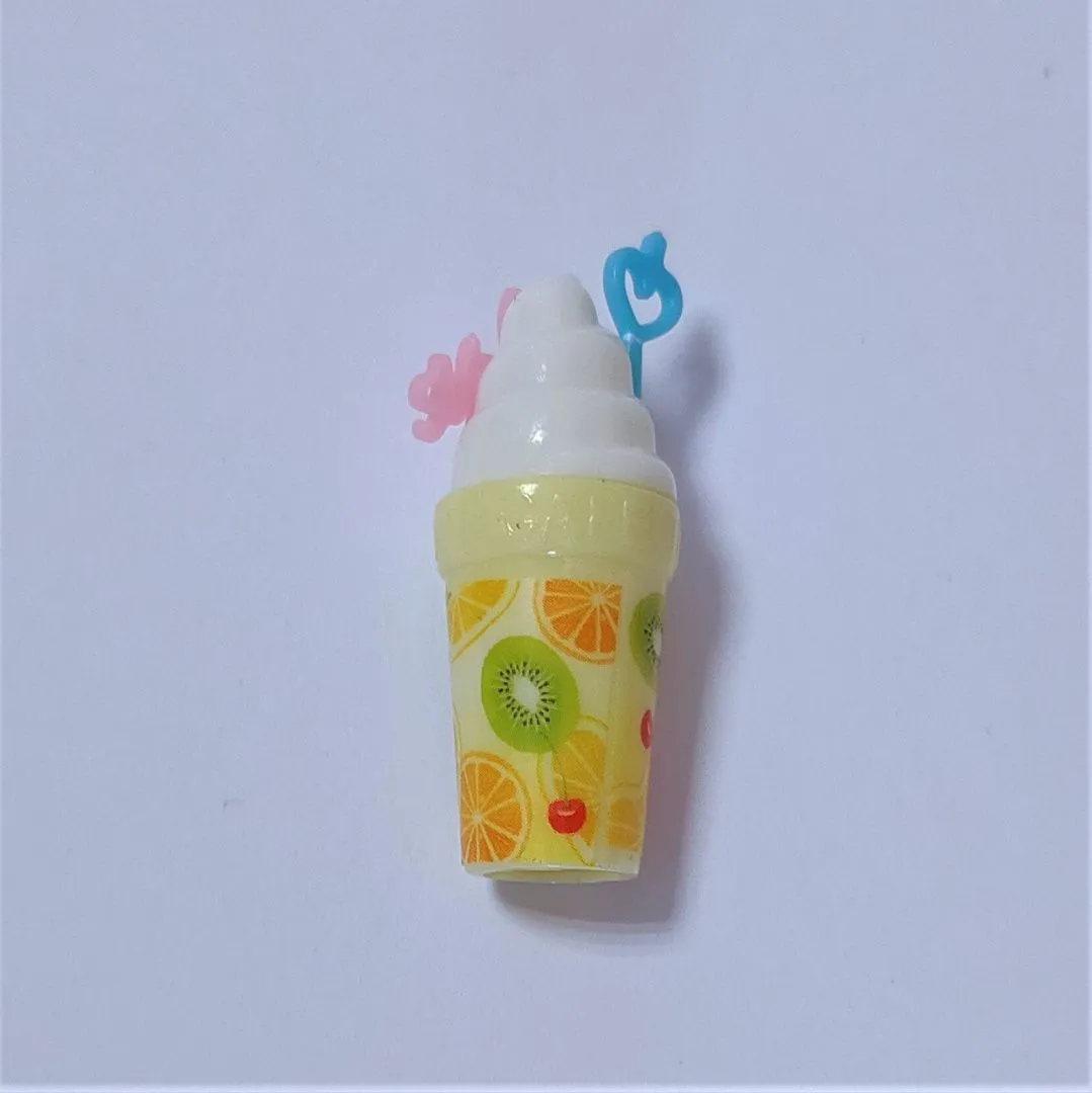 Миниатюра Мороженное 4,2*1,7см цв.желтый М-04 для кукол | 1