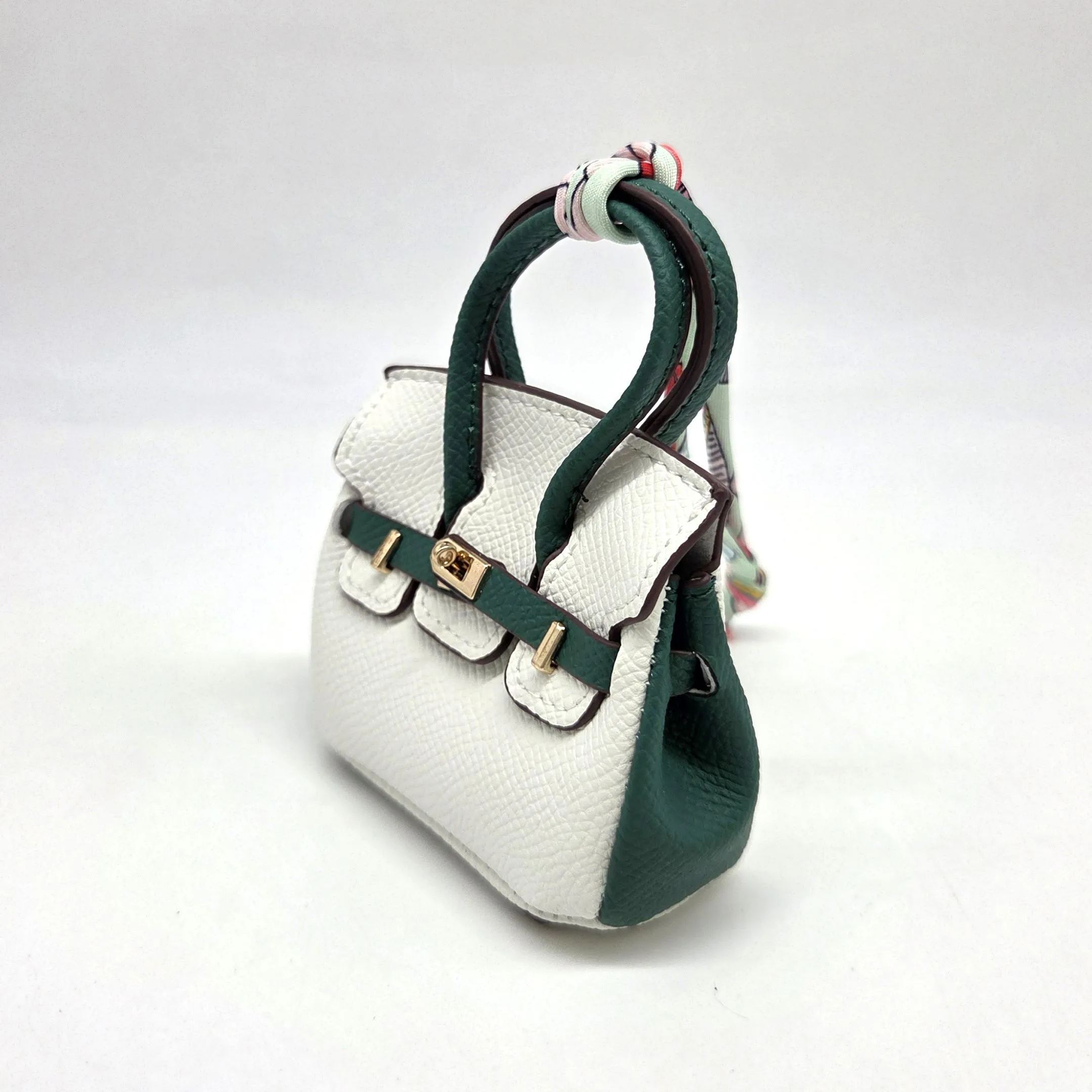 Сумка 7*7,5*3см цв.белый/зелёный (22) С-156 для кукол | 2