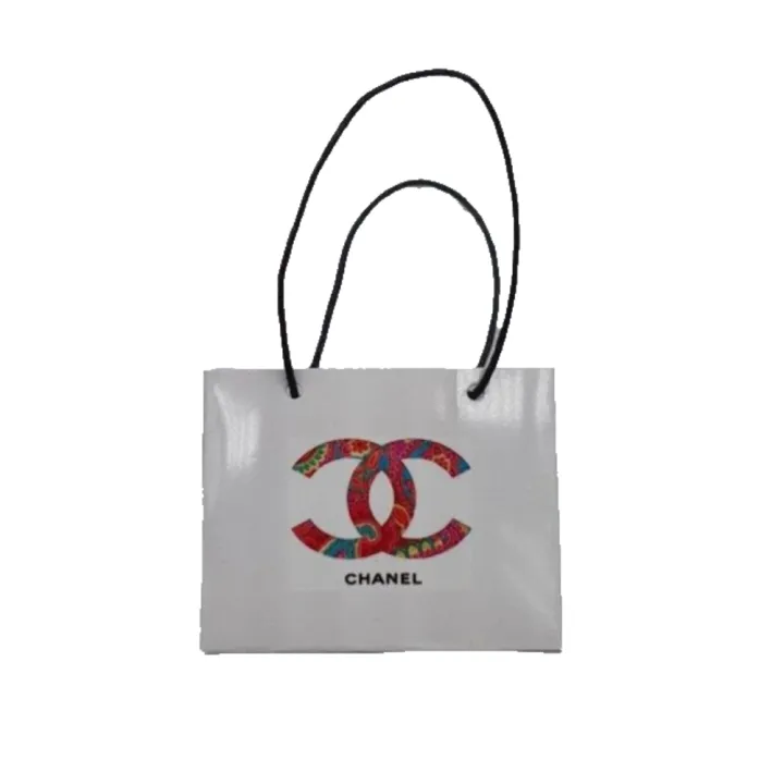 Миниатюрные пакеты с логотипом Chanel белый  для кукол