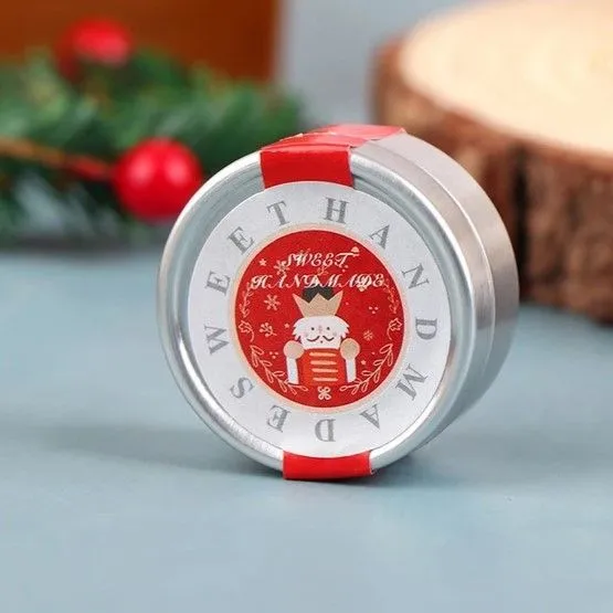 Миниатюрная жестяная подарочная баночка для кукол 3,5*1,7см цв.красный 27914 для кукол