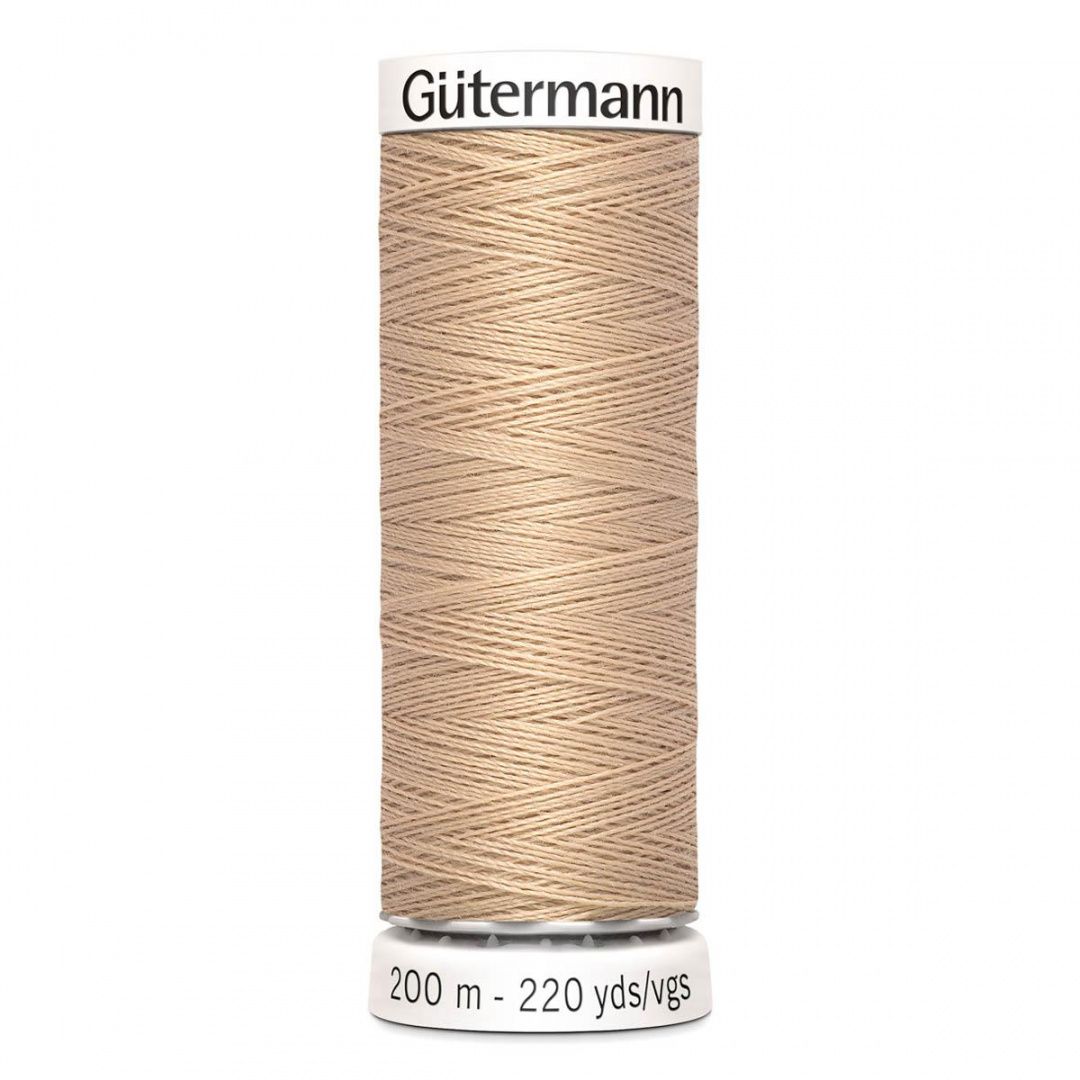 Нить Gutermann Sew-all 100%п/э цв.кэмел (170) 200м 748277 для кукол | 1