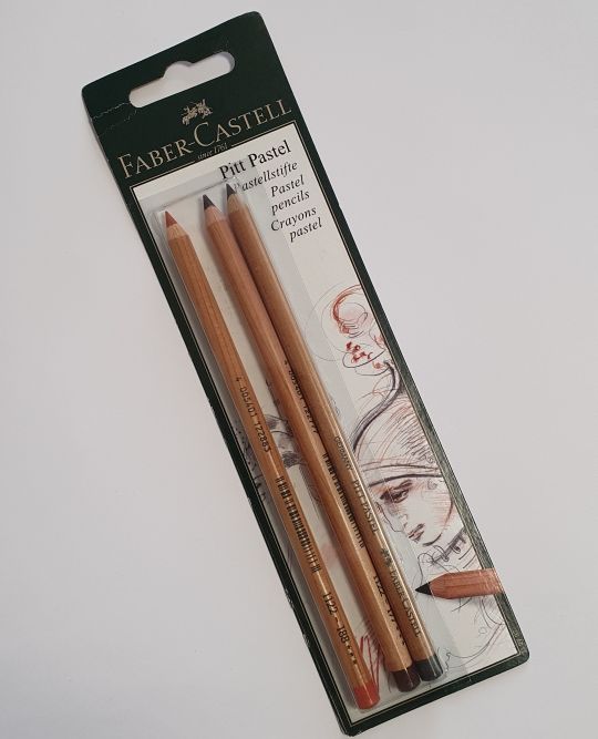 Пастель сухая  набор Faber-Castell для кукол