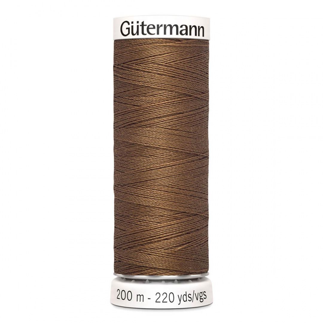 Нить Gutermann Sew-all 100%п/э цв.золотисто-коричневый (124) 200м 748277 для кукол